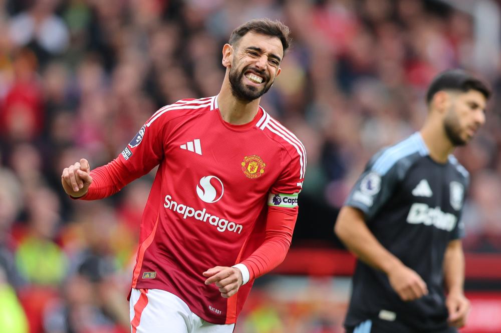 英格兰队＆曼城祝斯特林31岁生日快乐 切尔西无表示 周薪超30万镑